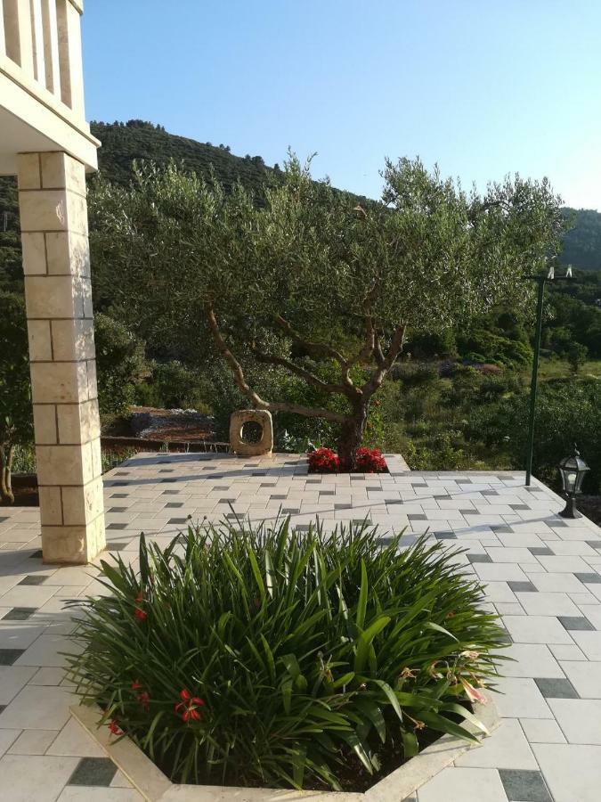 Apartments Blanka Zrnovo Exterior photo